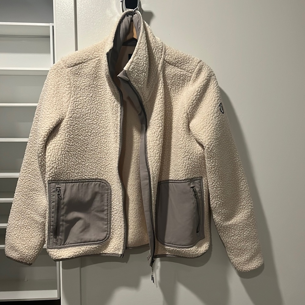 Vuori Sherpa jacket